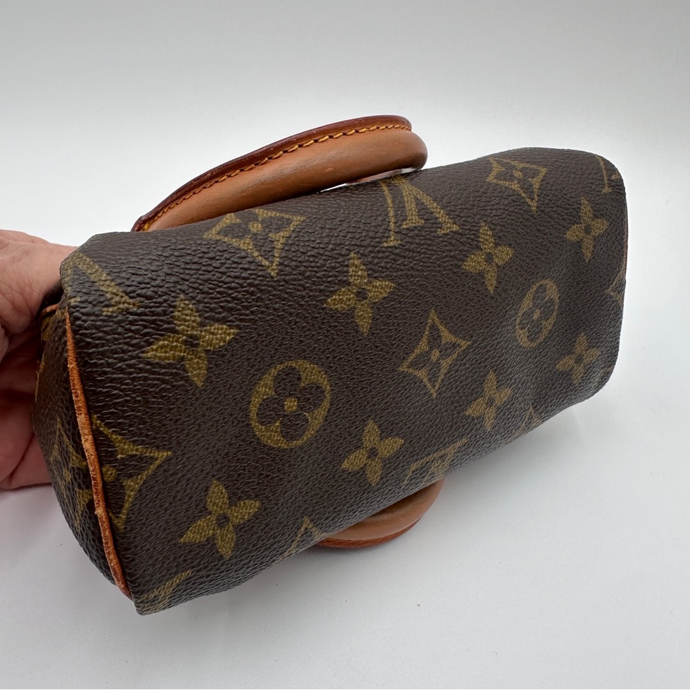 Louis Vuitton Monogram Nano Speedy w/COA - Picture 7 of 10